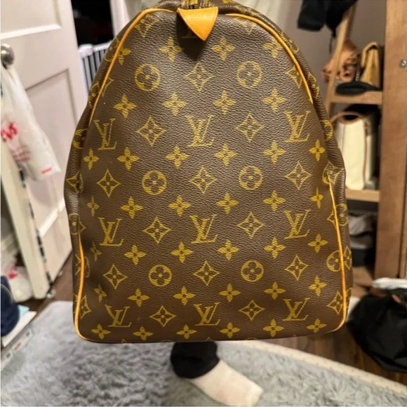 Louis Vuitton🔥 EUC • Keepall 55 (comes with dustbag and luggage tag) - Picture 6 of 12